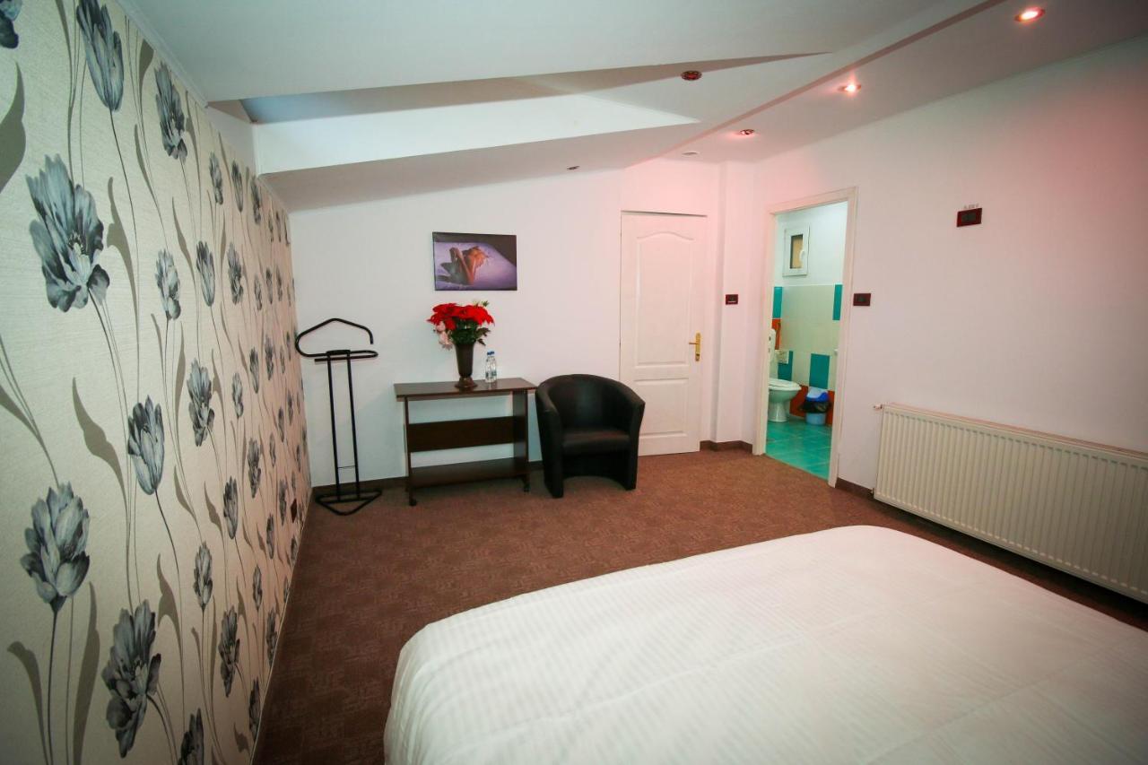 Karma Luxury Room บูคาเรสต์ ภายนอก รูปภาพ