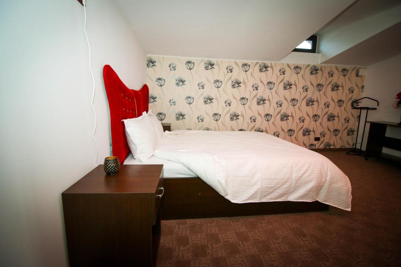 Karma Luxury Room บูคาเรสต์ ภายนอก รูปภาพ